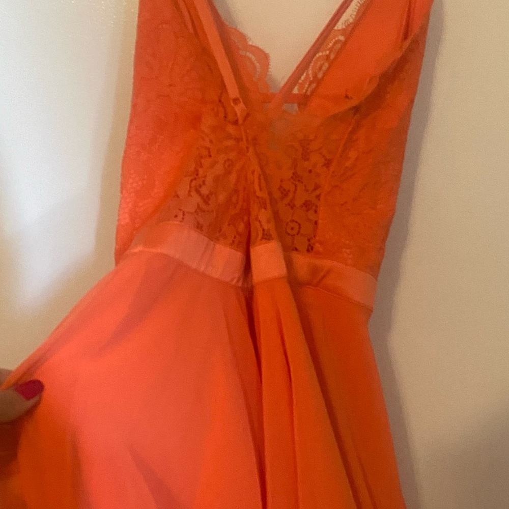 Bebe dress